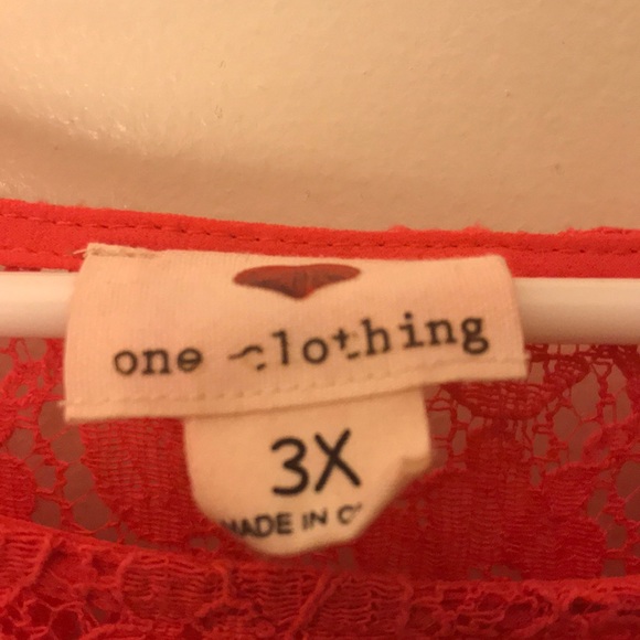 Coral and Lace Mini Dress - 3X - Picture 4 of 7